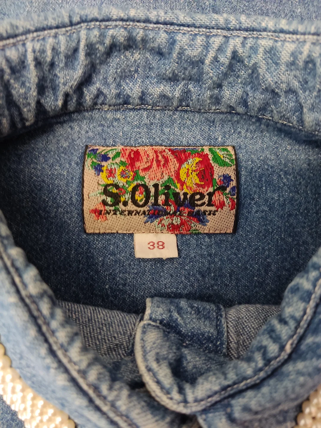 Damen Jeansbluse s.Oliver Perlenkragen | Casual Mit Glanz – Bild 4