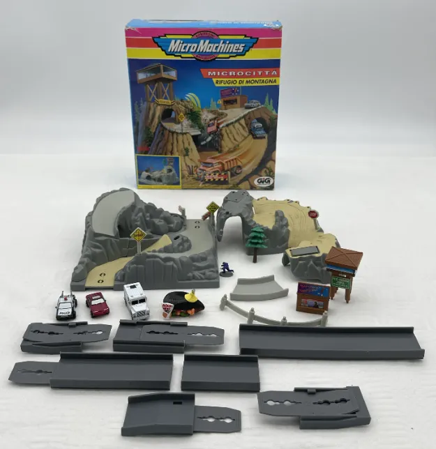 Micro Machines - Microcitta Rifugio di Montagna - Bild 1