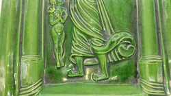 Ofenkachel Darstellung der Rhetorica mit grüner Glasur Breite: ca 23,5cm Höhe: ca 37cm  - Bild 3