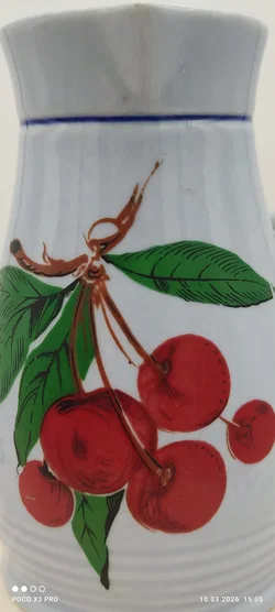 Lilien Porzellan Kanne mit Becher | Zeitreise-Stück - Bild 5