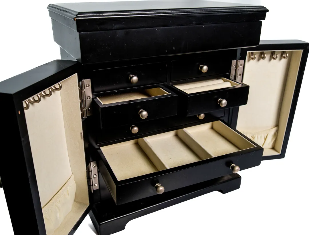 Eleganter Schmuckschrank in Schwarz – Stilvolle Ordnung für Ihre Schätze – Bild 4