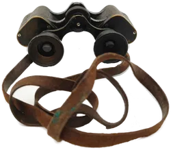 Antiquarisches Fernglas mit Tasche - Bild 4