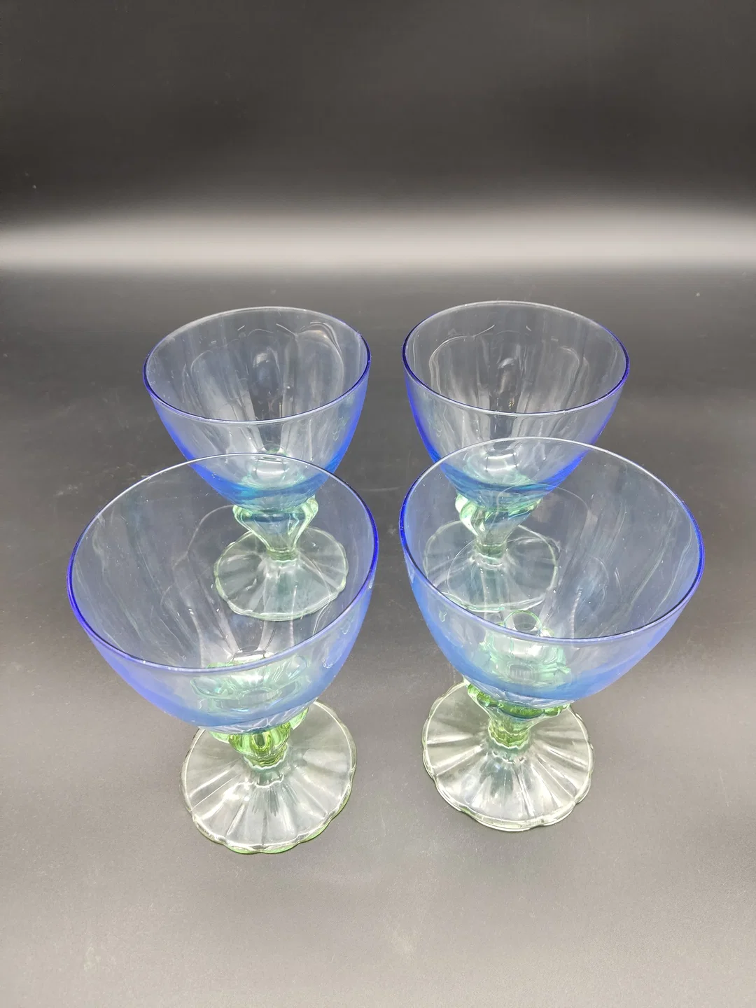 4 Stk. Eisbecher / Dessertgläser blau-grün-transparent – Bild 2