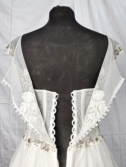 Hochzeitskleid - 01 - Natali Bridal (Prag) - Gr. L - Bild 10