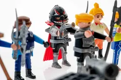 Konvolut Playmobil Figuren – 34 Stück mit Zubehör – verschiedene Themen & Epochen - Bild 5