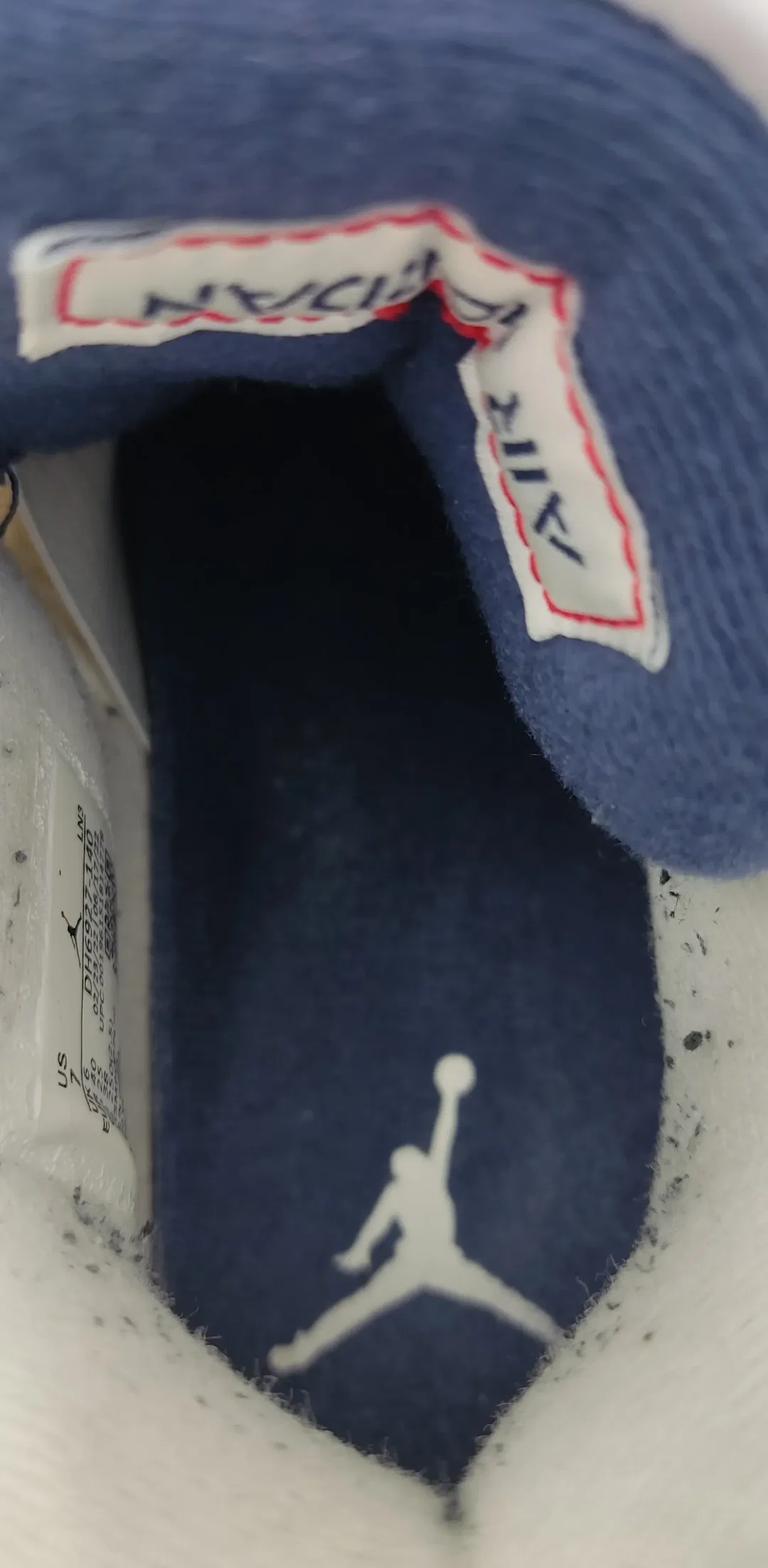 Air Jordan 4 Sneaker White/Midnight Navy Gr.40 | Wie Neu – Bild 8
