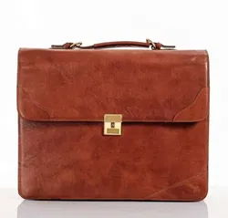 Vintage-Lederaktentasche Professor*in/Schüler*in mit Reiseliteratur gefüllt - Bild 2