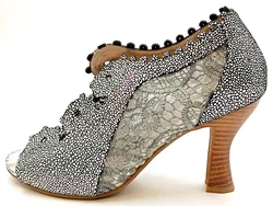 Laura Vita France Damen Peeptoes Pumps Blumendetails  silver/schwarz – Vorschau 7