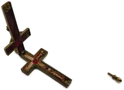 Aufklappbarer Anhänger mit Jesuskreuz  - Bild 3