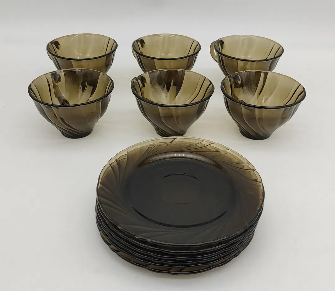 Vereco Duralex Smoked Glass Swirl 6 Stk Tee-Kaffeetassen + 6 Stk Untertassen - Bild 1