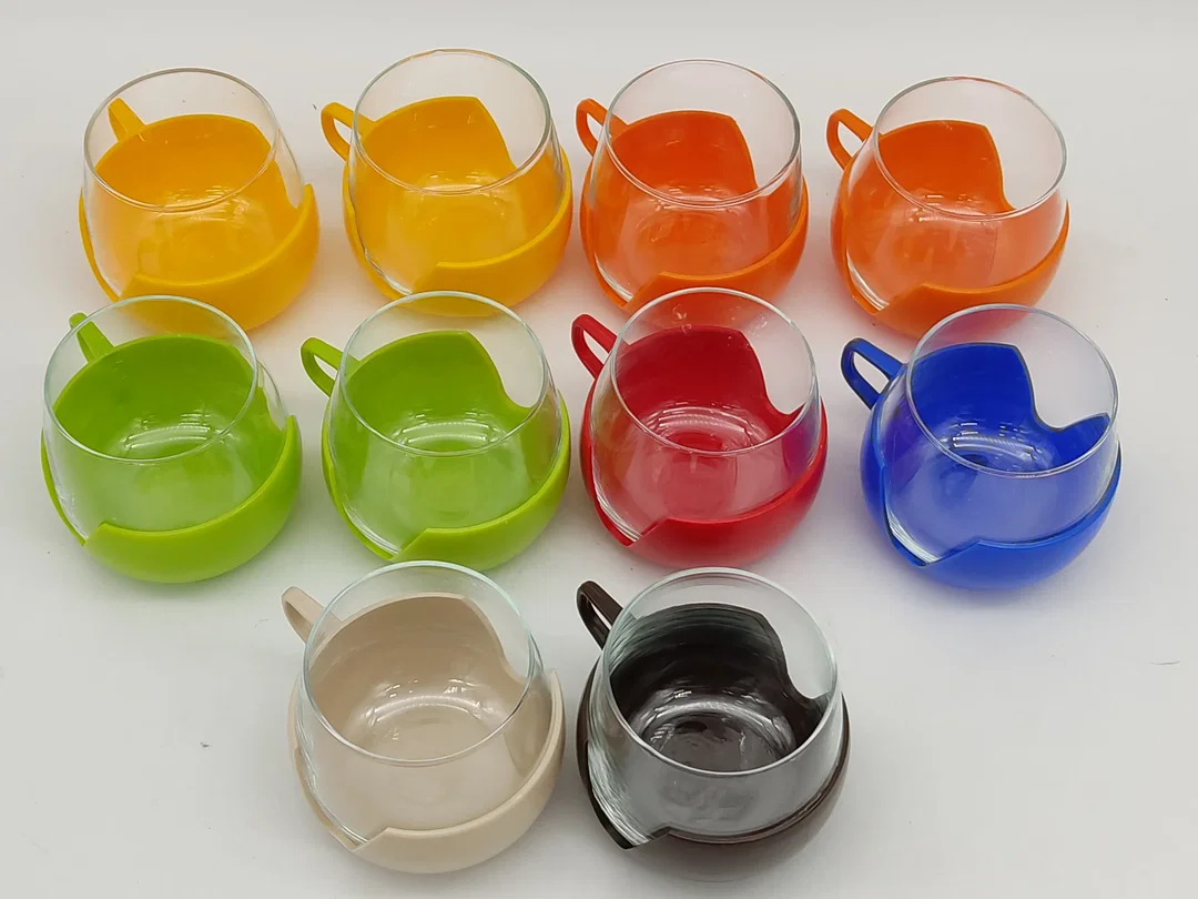 10 Stk. Vintage-Trinkgläser inkl. Plastikhalter - 70er Jahre - kunterbunt - Made in Holland – Bild 2