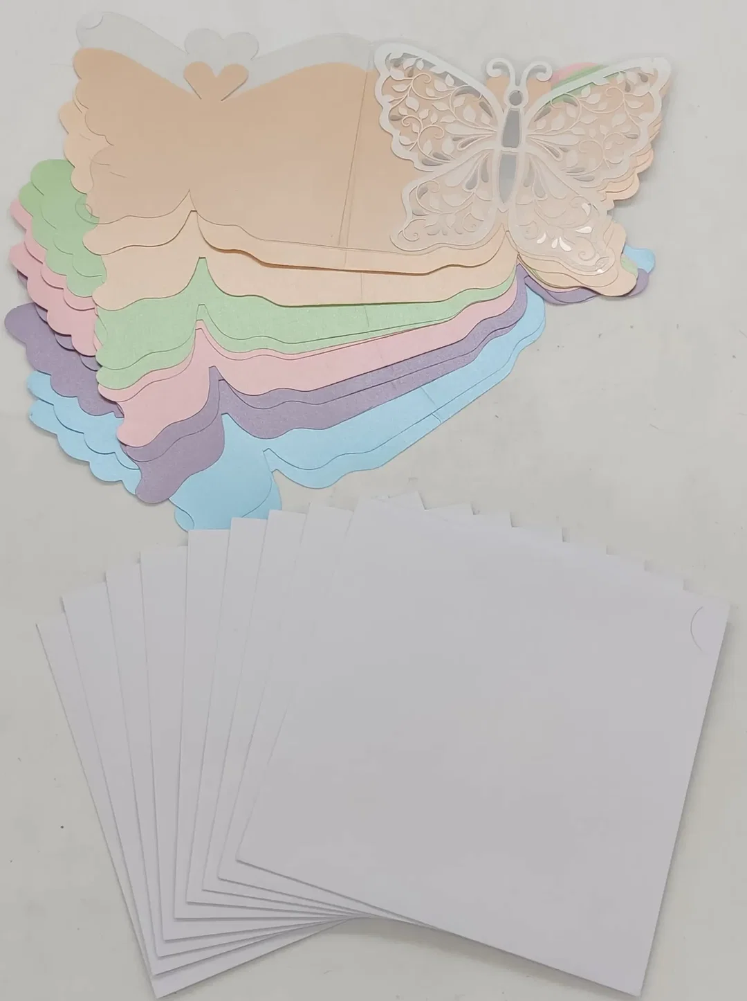 Papierwaren 10 Grußkarten in Schmetterlingsform mit 9 Kuverts – Bild 4