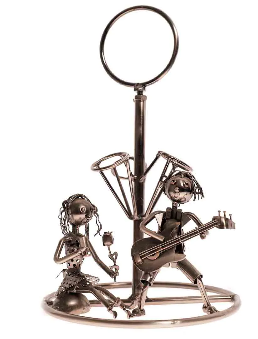 Metall-Figur Musik-Duo – Handgefertigte Skulptur mit Weinflaschenhalter - Bild 1