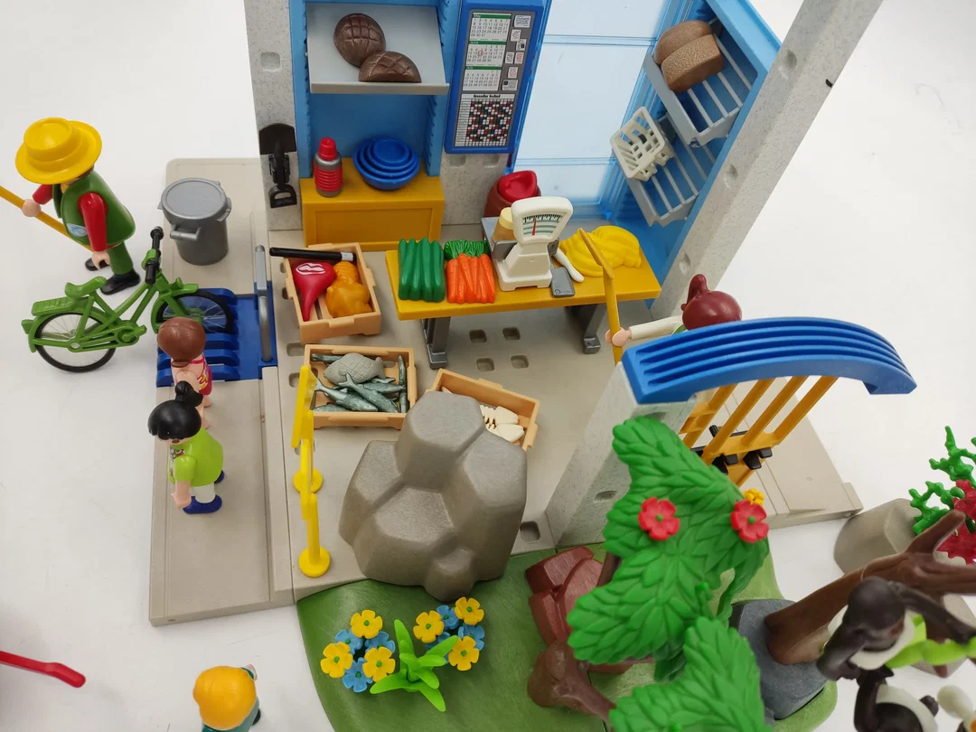 Playmobil Zoowärterhaus mit Affengehege + 3 Kinder und Kleinteile – Bild 2