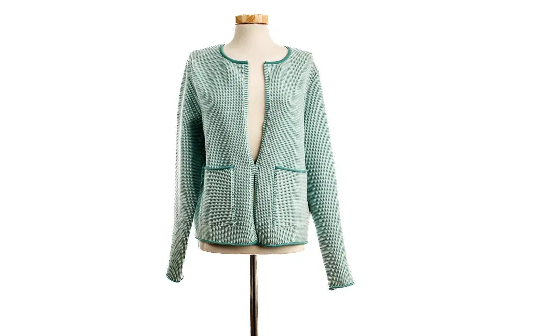 MAERZ Muenchen Strickjäckchen Gr. 36 türkis / weiß - Bild 4