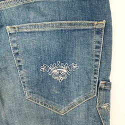 Jeans-Shorts, Almgwand bestickt | Trachten-Charme - Bild 3