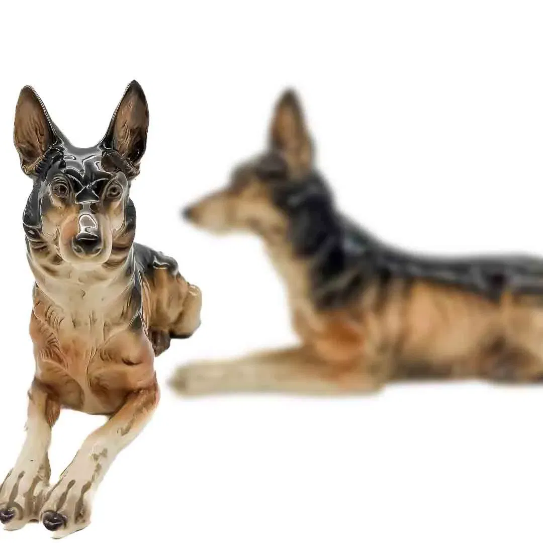 Deutscher Schäferhund aus Keramik, Länge ca. 26cm - Bild 1