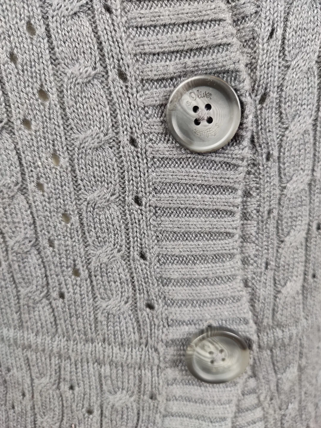 S. Oliver Damen Strickweste grau Gr. 34 – Bild 5