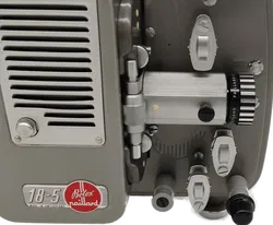 Bolex Film Projector Paillard 18 - 5 8mm 1961 (Dekopojekt) ohne Kabel - Bild 4