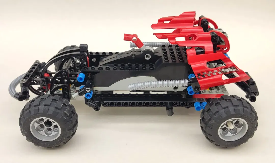 Lego - Technic 4WD X-Track 8279 - Bild 1