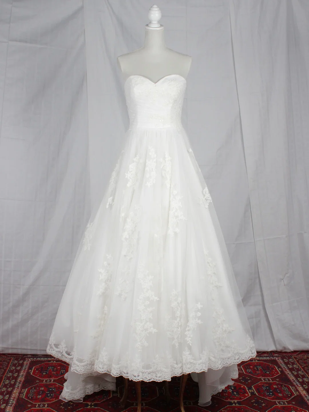 Hochzeitskleid - 14 - Atelier Irvalda (Wien) - Bild 1