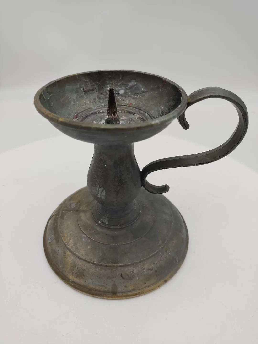 Kerzenhalter aus Messing mit Patina, Höhe 13 cm, Vintage Deko - Bild 1