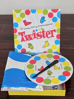 Twister - Gesellschaftsspiel - Hasbro Gaming - Bild 3