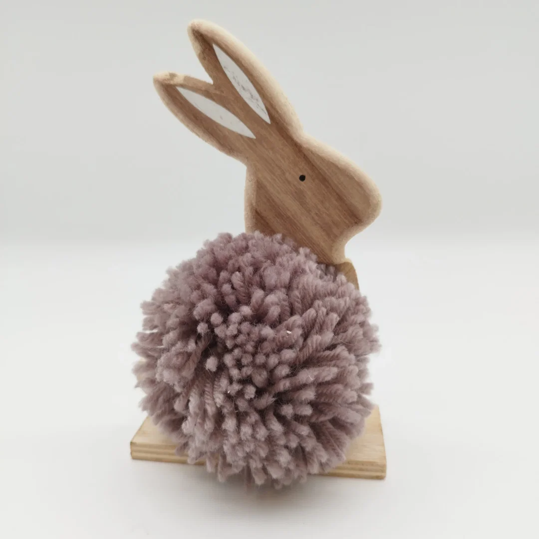 BADEN Häschen Holzfigur mit Bommelfell - ca. 19cm hoch - Bild 1