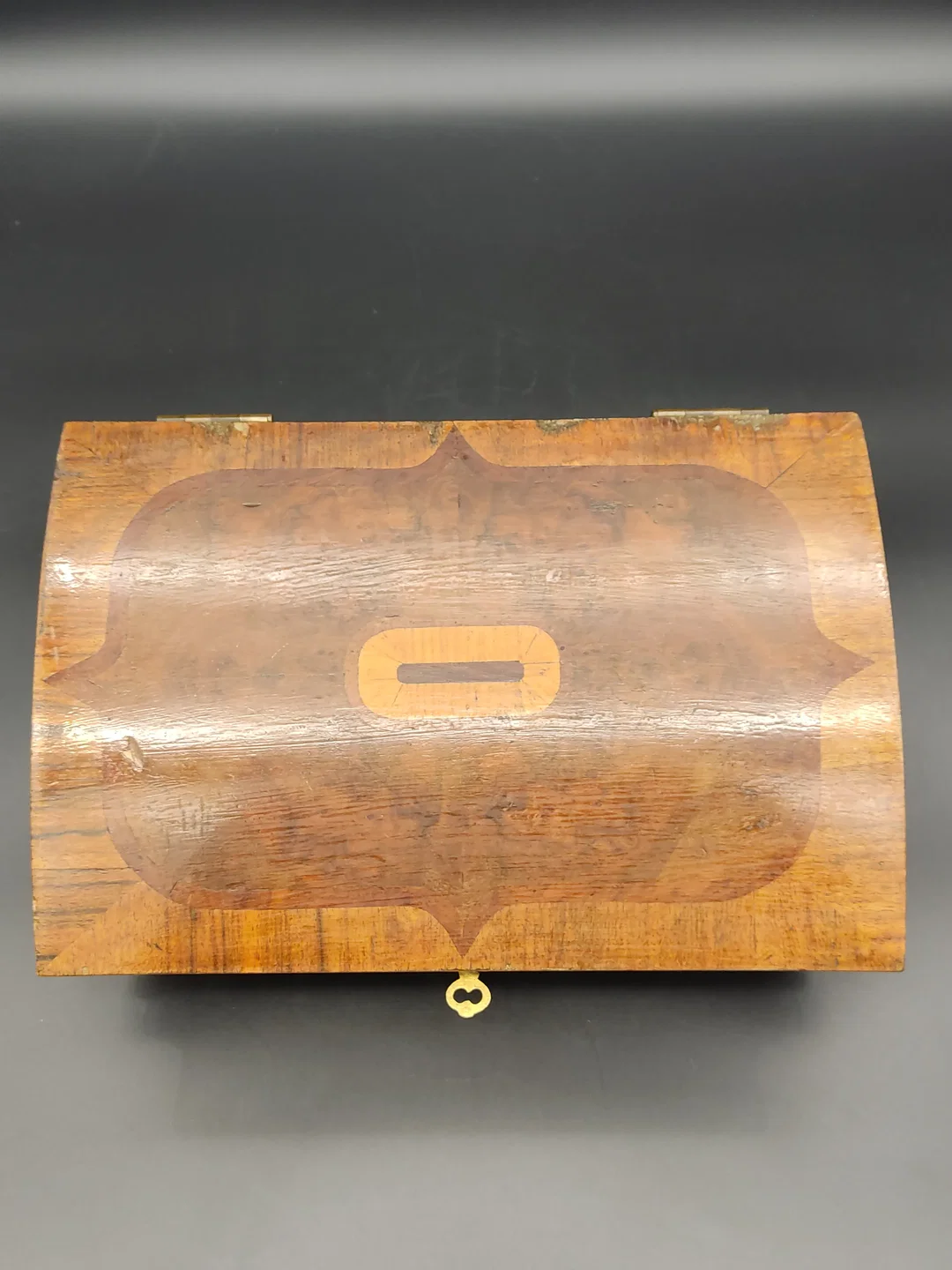 Vintage Aufbewahrungsschatulle aus Holz mit Schlüssel – Bild 6