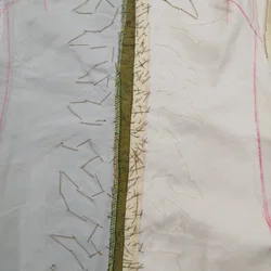 Handgemachtes Midikleid - mit Stein-Bestickung / Seiten offen - Bild 6