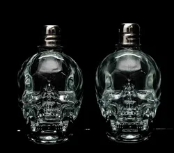  2 Totenköpfe-Fläschchen mit Schraubverschluß Höhe ca 8cm - Bild 4