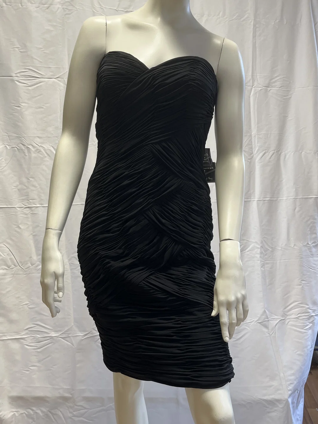 SOURADA Ballkleid schwarz Gr. XL - eher Gr. 38 - NEU - Bild 1