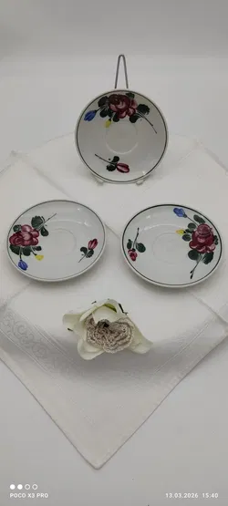 Lilien Porzellan Mokka-Untersetzer 3er | Vintage-Schatz - Bild 3