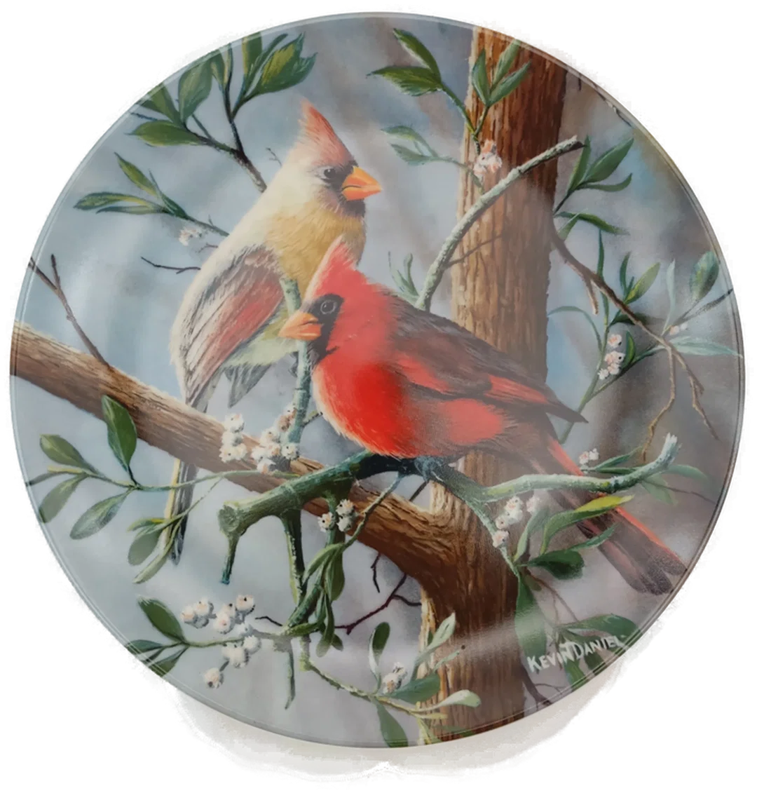 Porzellan Sammlerteller von Edwin M. Knowles, 3er Set, Kollektion Birds of Your Garden, "Ther Cardinal", "The Baltimore Oriole", "The Chickadee", von 1985 mit Wandhalterung – Bild 5