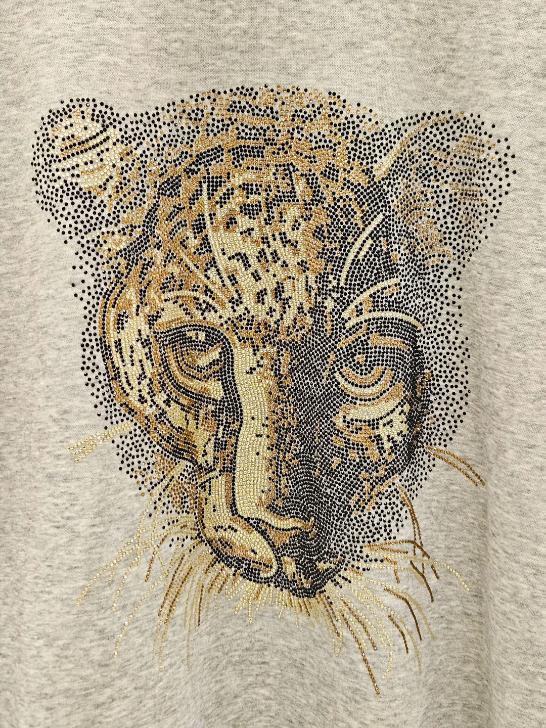Damen Pullover mit Leopardenkopf, grau - Gr. L – Bild 4