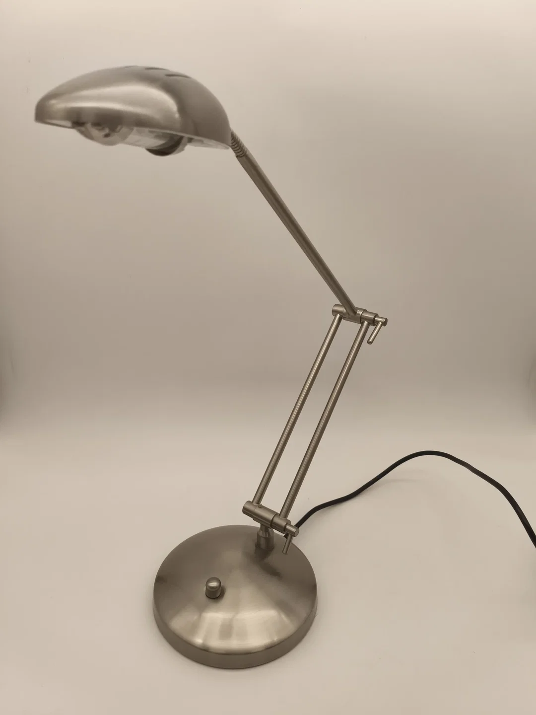 Schreibtischleuchte, Arbeitslampe, Metall silber – Bild 3