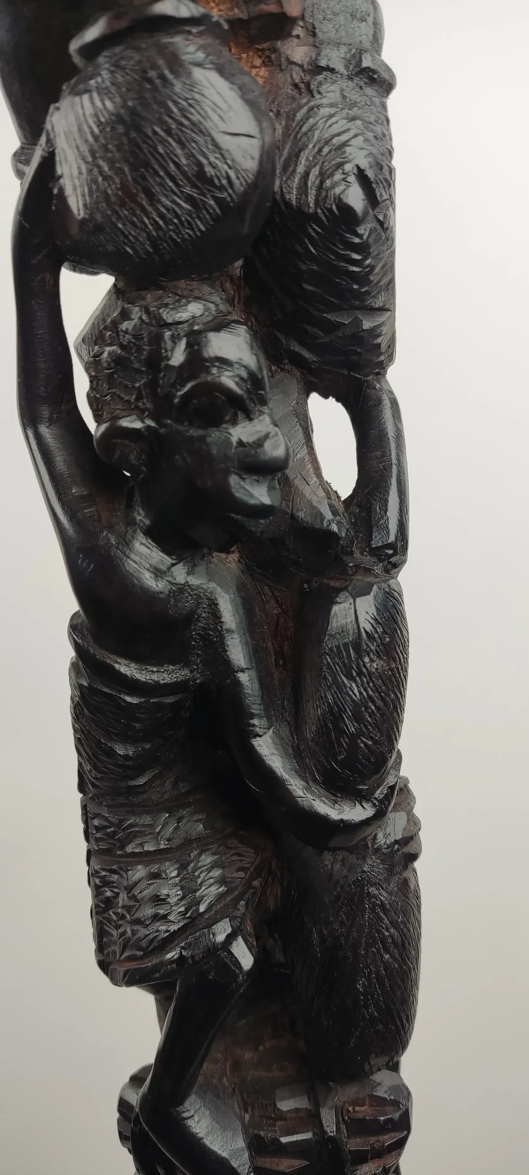 Makonde Lebensbaum Ebenholzfigur schwarz - 111 cm – Bild 7