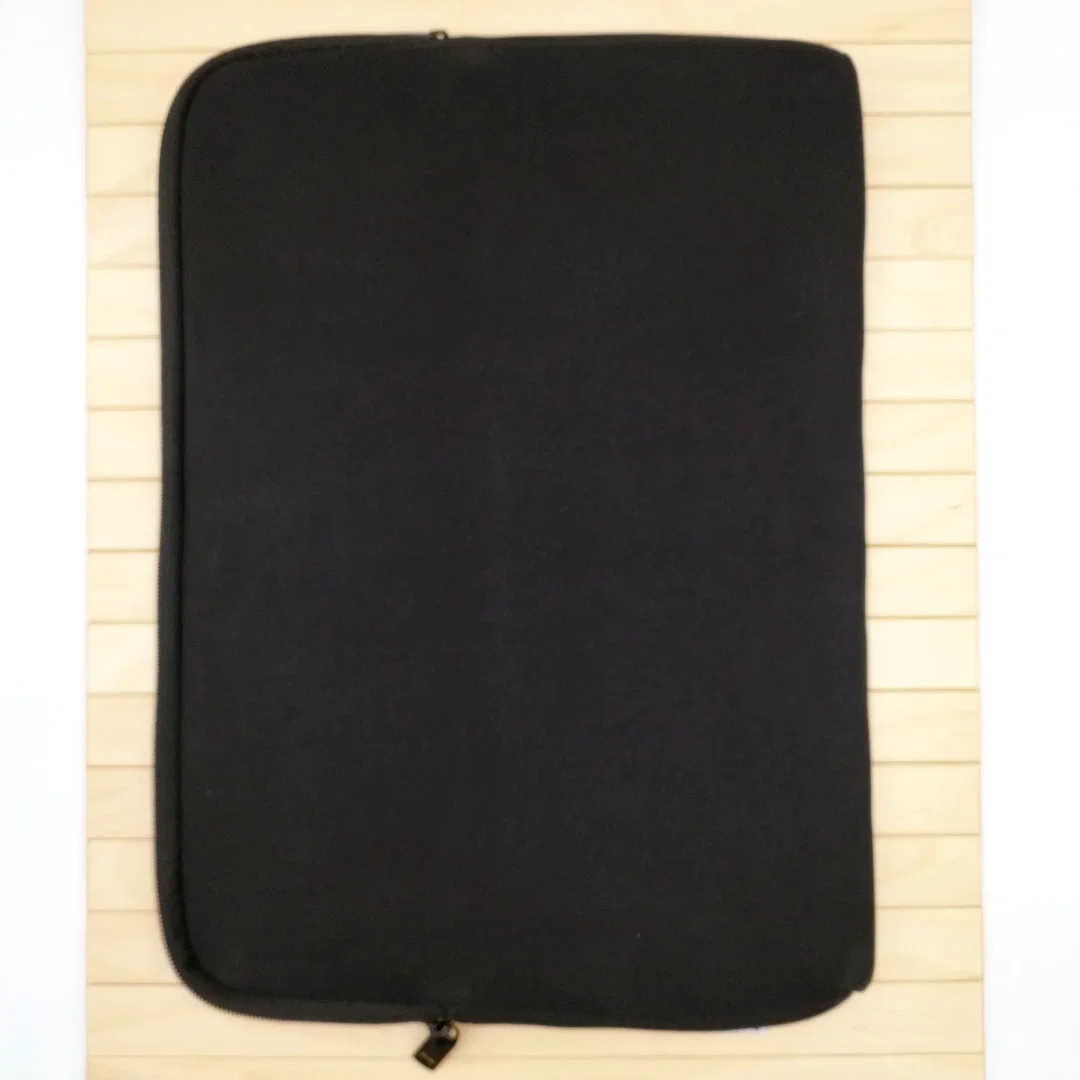 Baxe XX (Dicota), Schutzhülle für Notebooks bis 15,6", schwarz – Bild 2