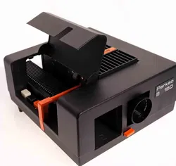 Zeiss Ikon Perkeo S 150 Diaprojektor mit Fernbedienung & Anleitung – Vintage Dia Projektor - Bild 2