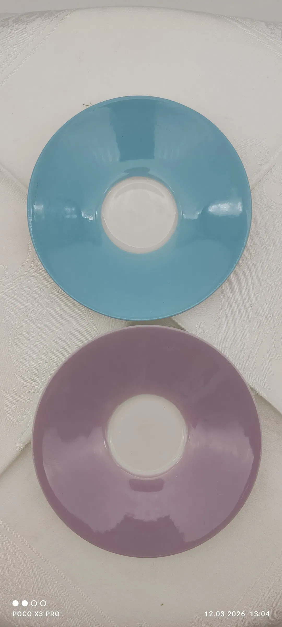 Lilien Porzellan Mokka-Untersetzer 2er Hellblau/Lila | Vintage - Bild 1