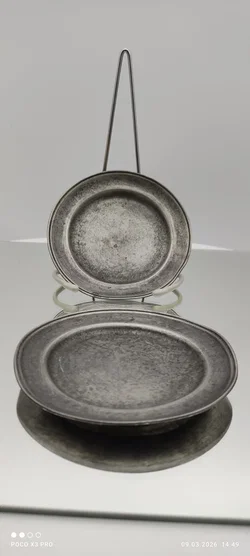 Zinn-Untersatzteller  2er Set, Mit Schönheitsfehler | Vintage-Schatz - Bild 3