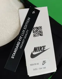 Nike - Kinder T-Shirt Gr. 134-140 - Bild 4