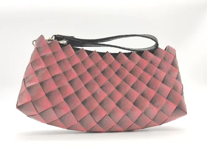 Rebagz Upcycling Damen Clutch - Farbverlauf rosa/schwarz - Bild 1