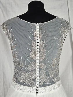 Hochzeitskleid - 12 - Atelier Irvalda (Wien) - Gr. L – Vorschau 8