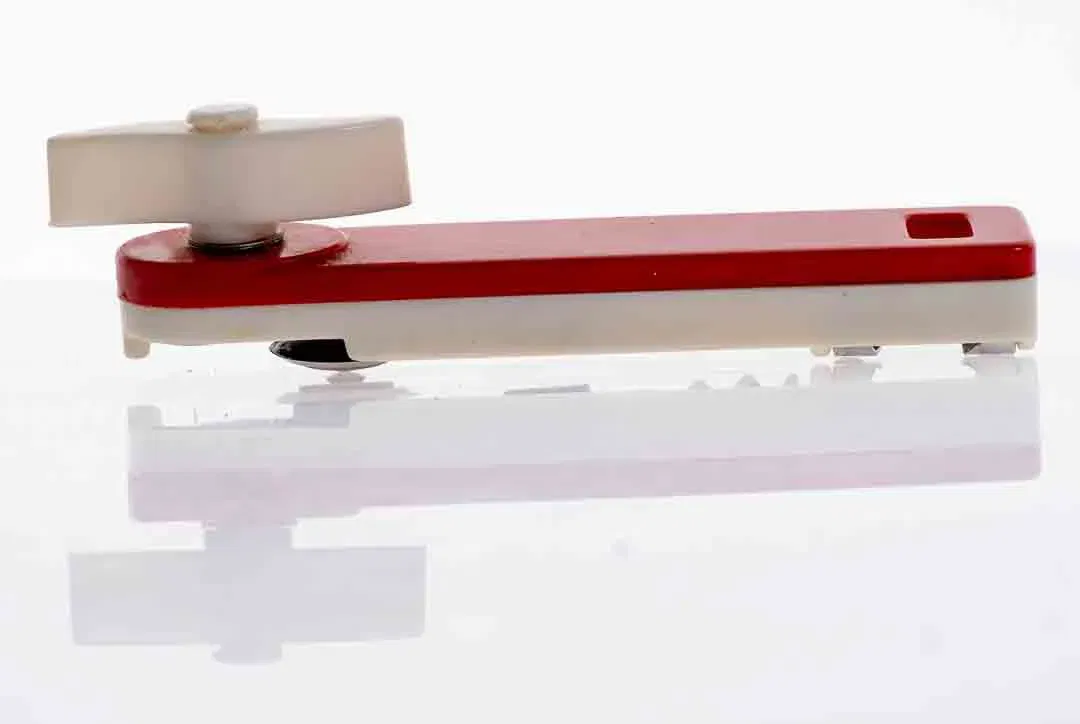 Vintage Dosen- und Flaschenöffner Küchenhilfe - Bild 1