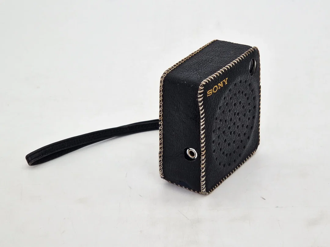 Sony Vintage 8 Transistor Taschenradio (AM/Mittelwelle) - Dunkelblau/Silber – Bild 12