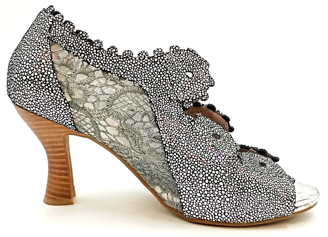 Laura Vita France Damen Peeptoes Pumps Blumendetails  silver/schwarz – Bild 6