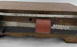 Antike mechanische Balkanwaage - Bild 3