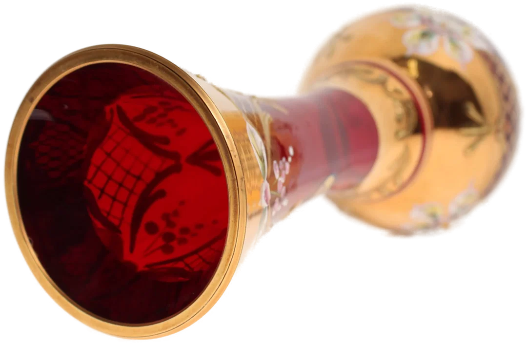 Böhmische Glasvase, rot-gold, handbemalt – ca. 22 cm – Bild 2