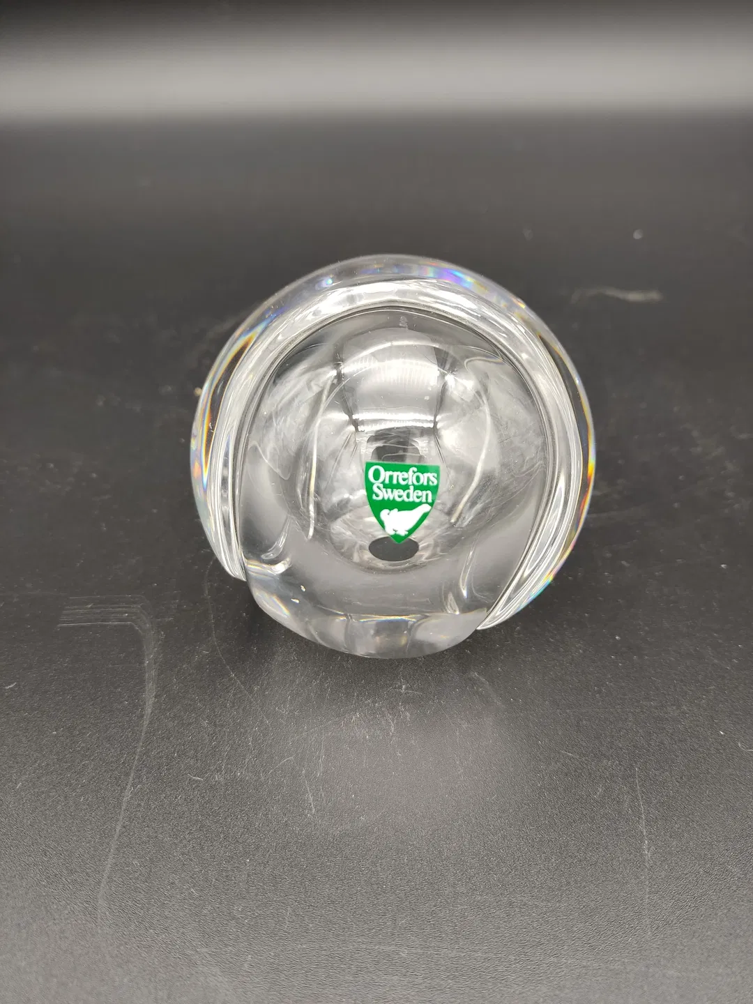 Skandinavischer Vintage-Briefbeschwerer der Marke Orrefors - Kristallglas  - Bild 1